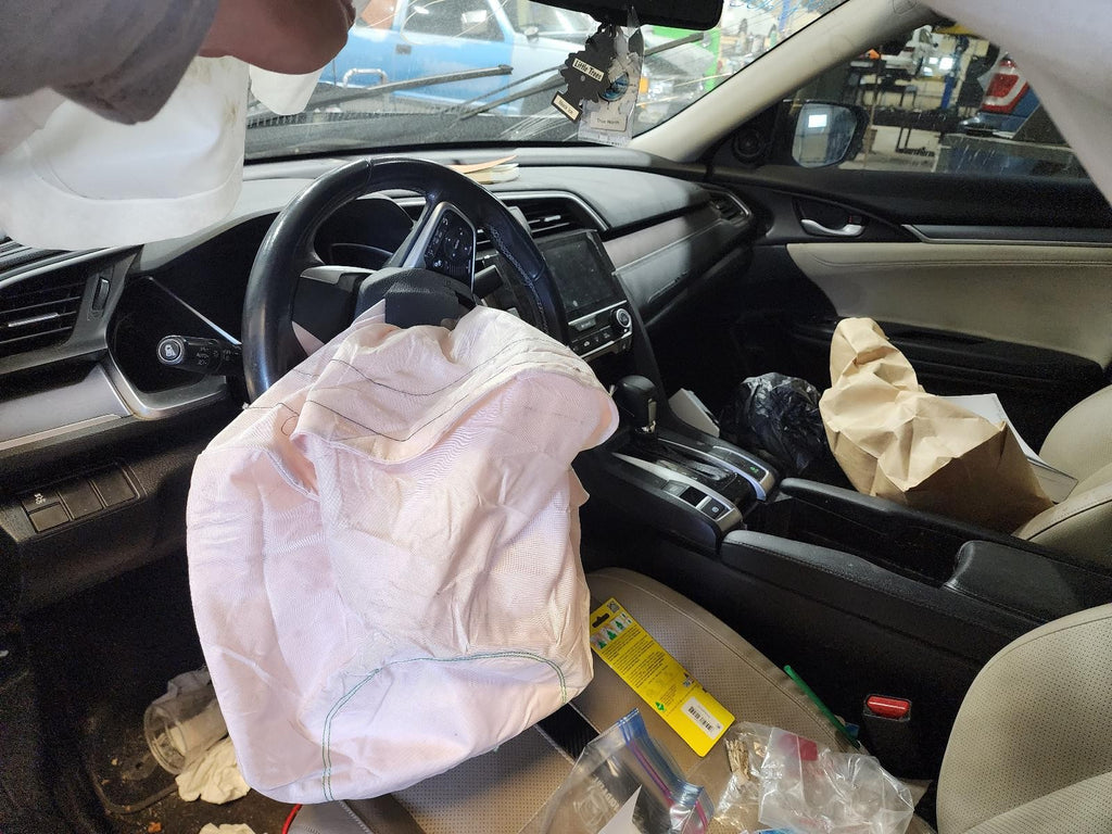Used Windshield Wiper Motor fits: 2018 Honda Civic  Grade A