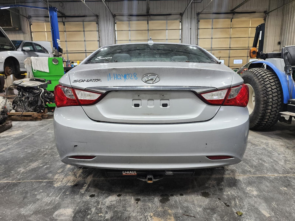 Used Right Door Mirror fits: 2011 Hyundai Sonata Power VIN C 8th digit Canada ma
