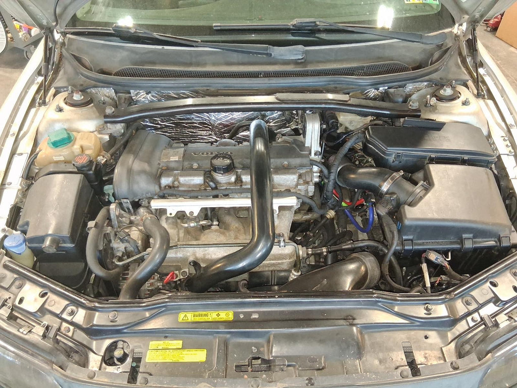 Used Air Cleaner Assembly fits: 2001 Volvo 70 SERIES SW w/turbo exc. R model B52