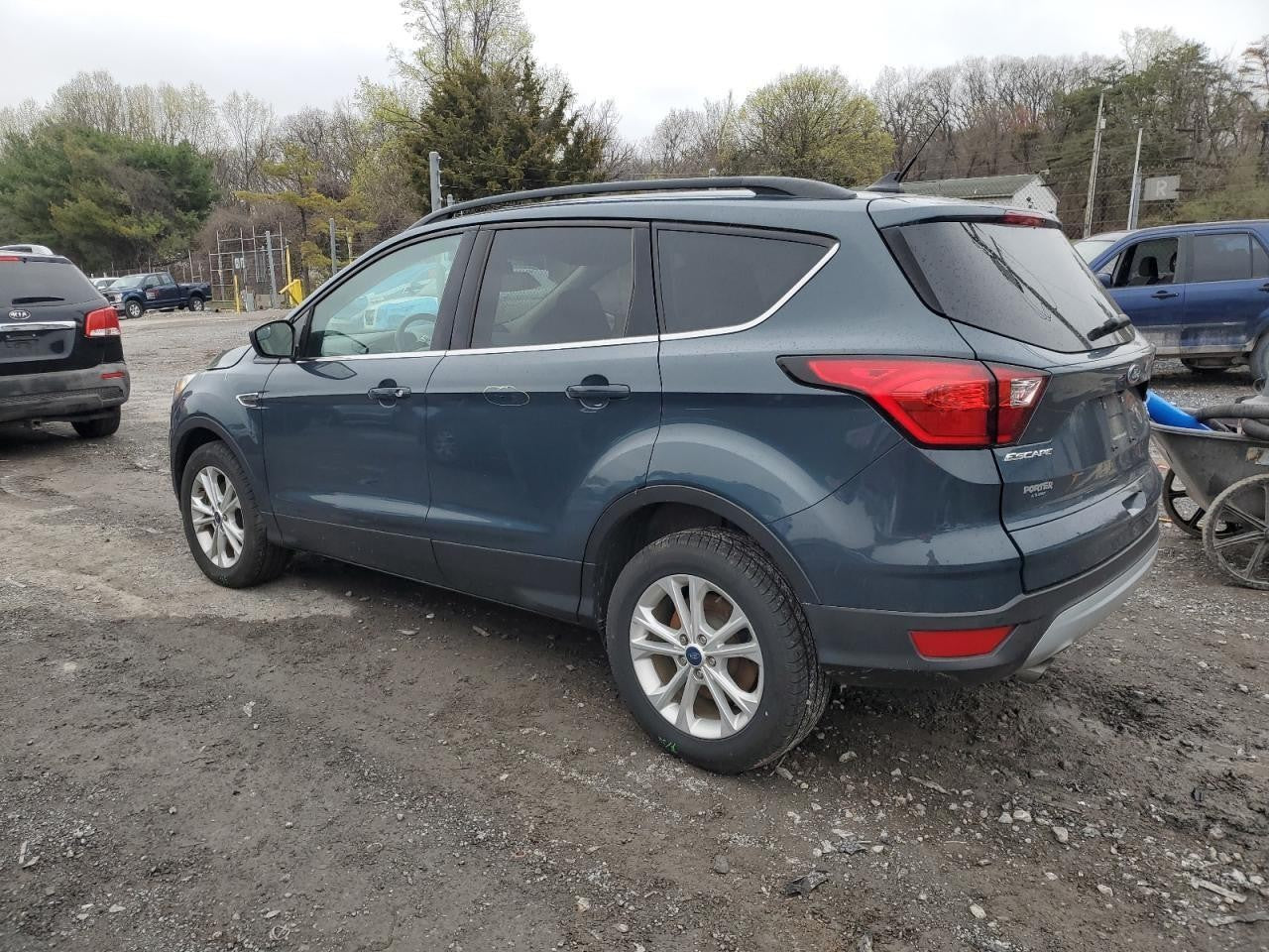 Used Front Right Seat Front fits: 2019 Ford Escape bucket air bag electric leath