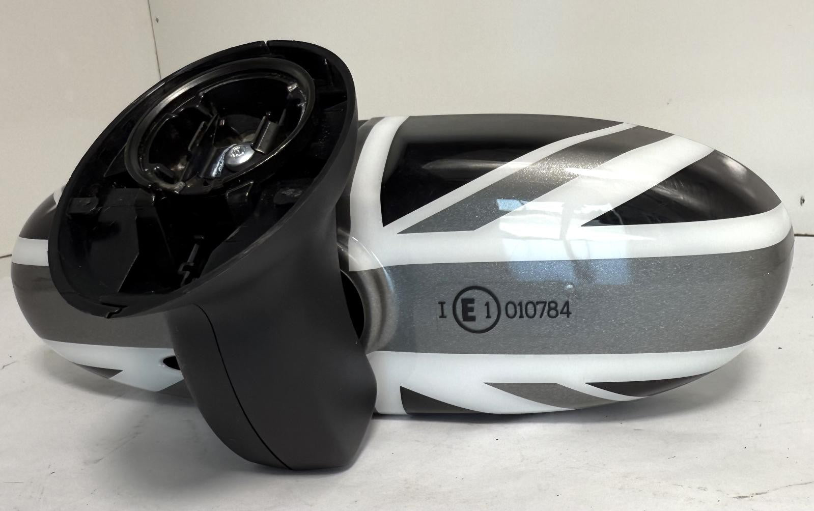Used Front Center Interior Rear View Mirror fits: 2010 Mini Clubman HT automatic