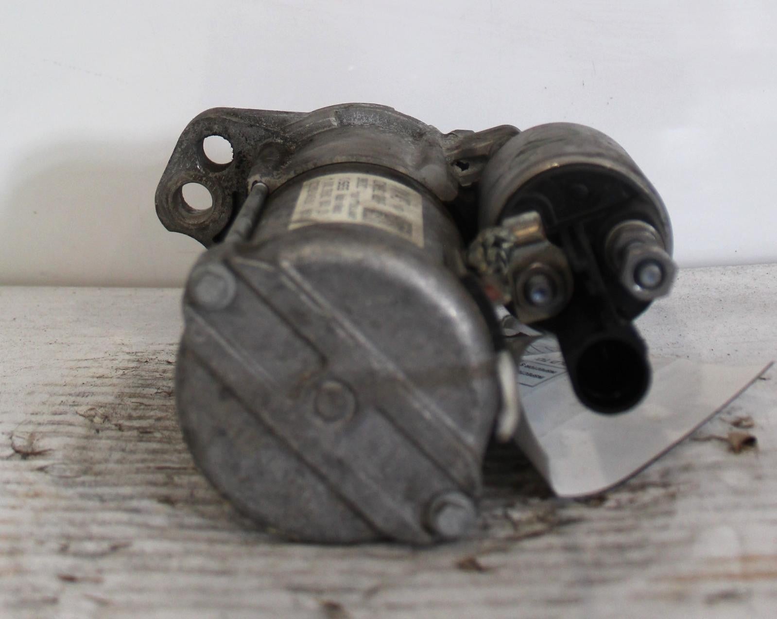 VOLKSWAGEN TIGUAN Starter Motor Bosch, ID 02M911021G 21 22 23