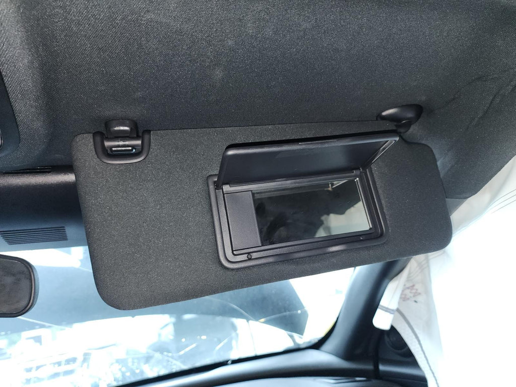 Used Right Sun Visor fits: 2019 Honda Civic w/o illumination Right Grade A