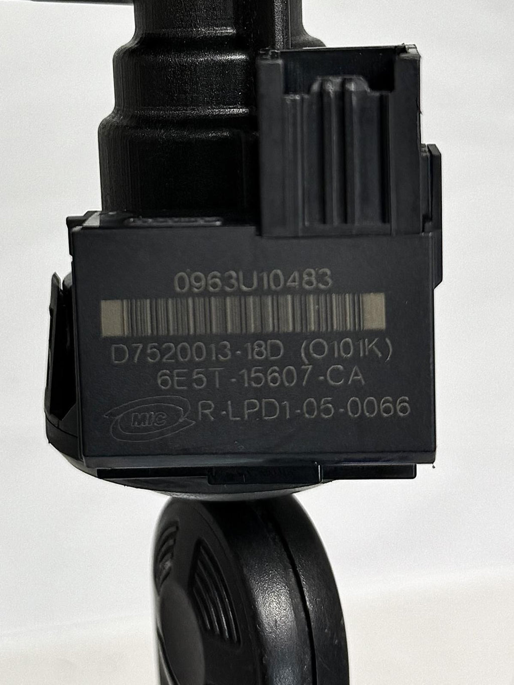 2000-2016 FORD FOCUS IGNITION SWITCH COLUMN WITH KEY OEM