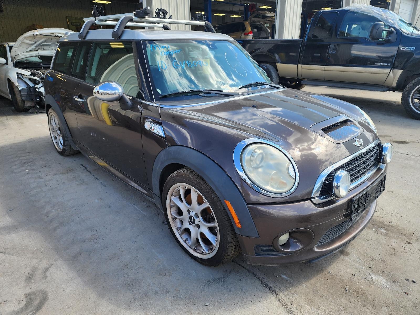 Used Front Center Interior Rear View Mirror fits: 2010 Mini Clubman HT automatic