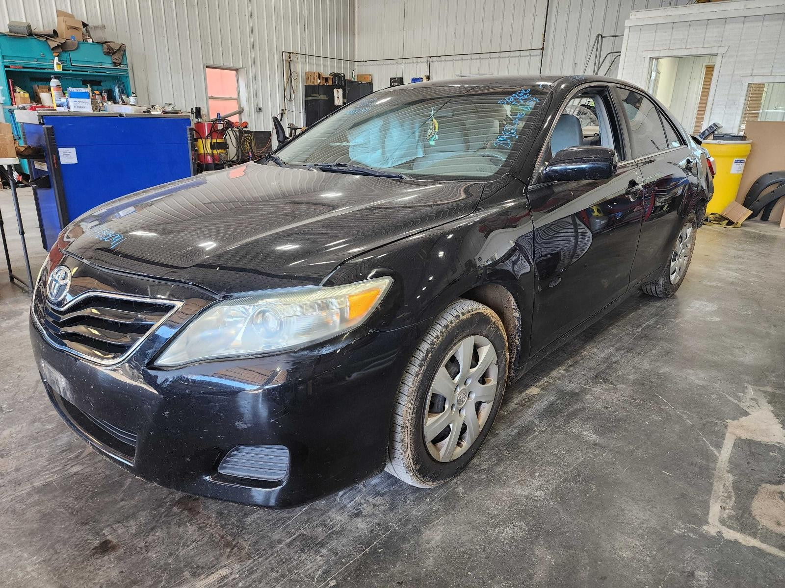 Used Windshield Wiper Motor fits: 2011 Toyota Camry  Grade A