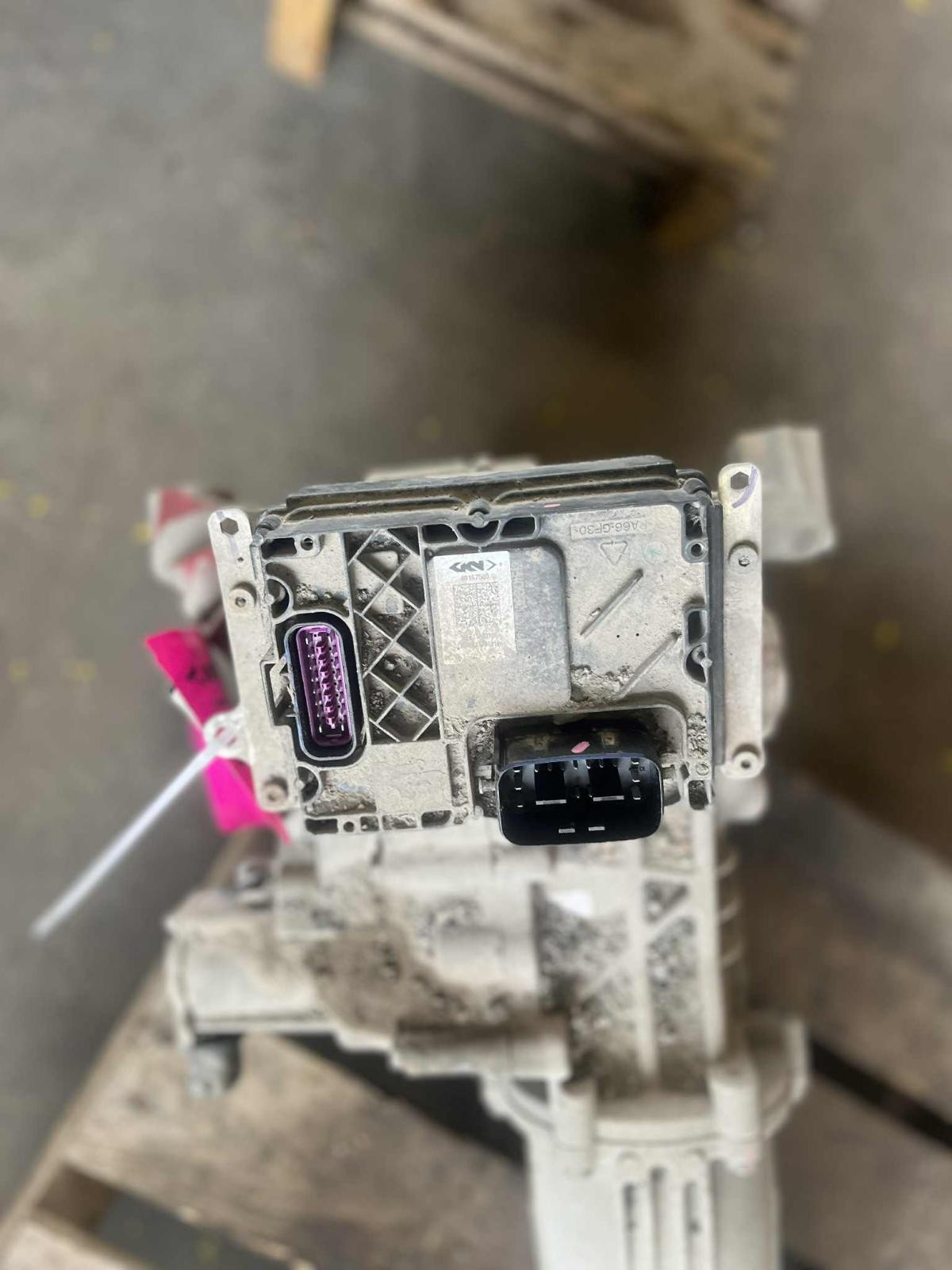 Used Differential Carrier Assembly fits: 2018 Chevrolet Equinox rear axle AWD Gr