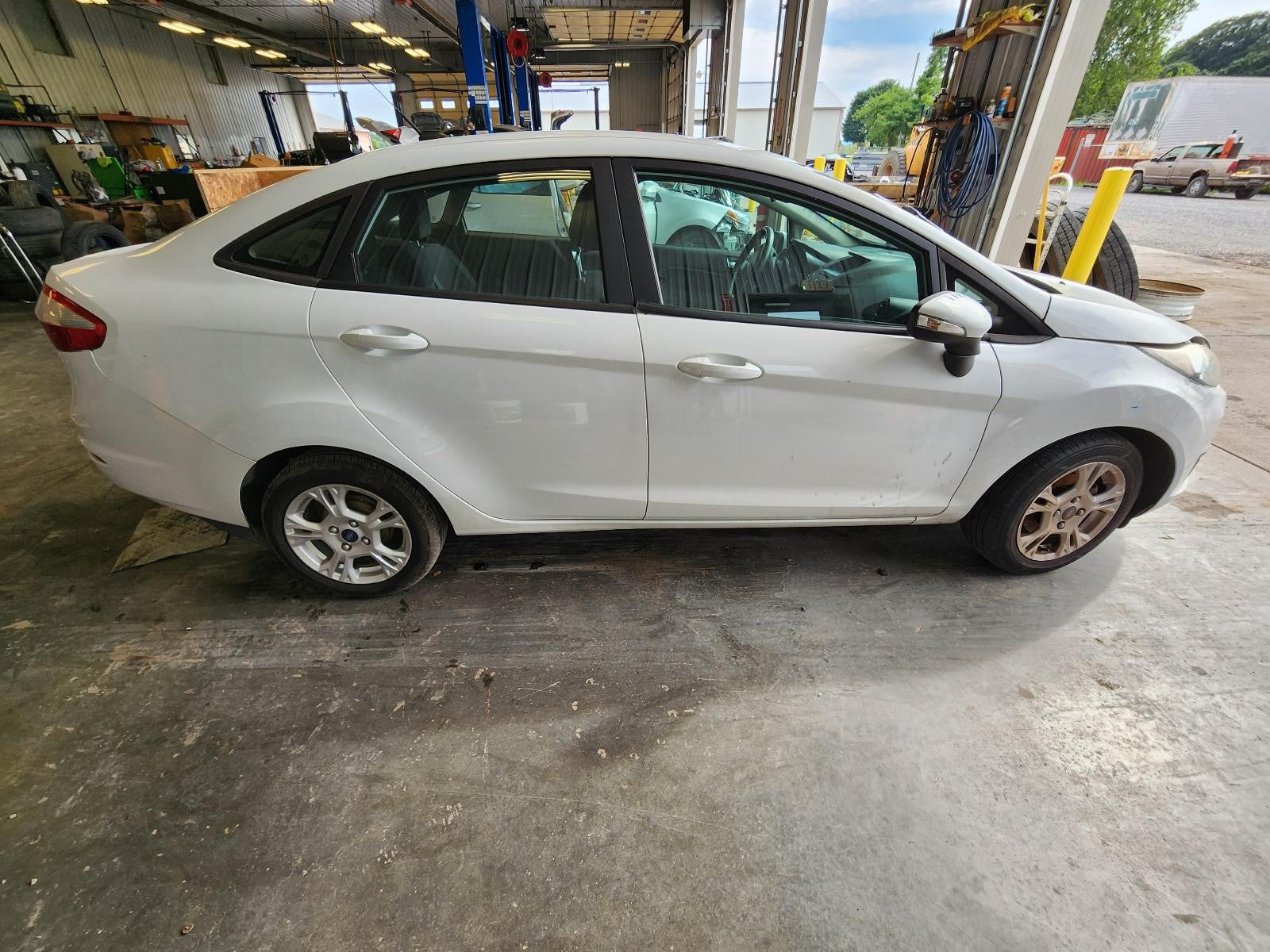 Used Engine Complete Assembly fits: 2016 Ford Fiesta 1.6L VIN J 8th digit Grade