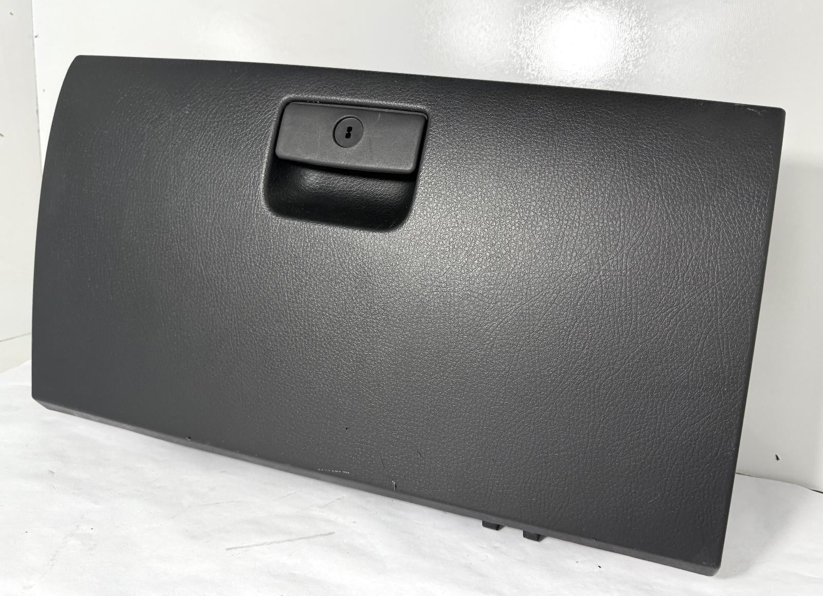 2011-2015 KIA SORENTO GLOVE BOX STORAGE COMPARTMENT DOOR OEM