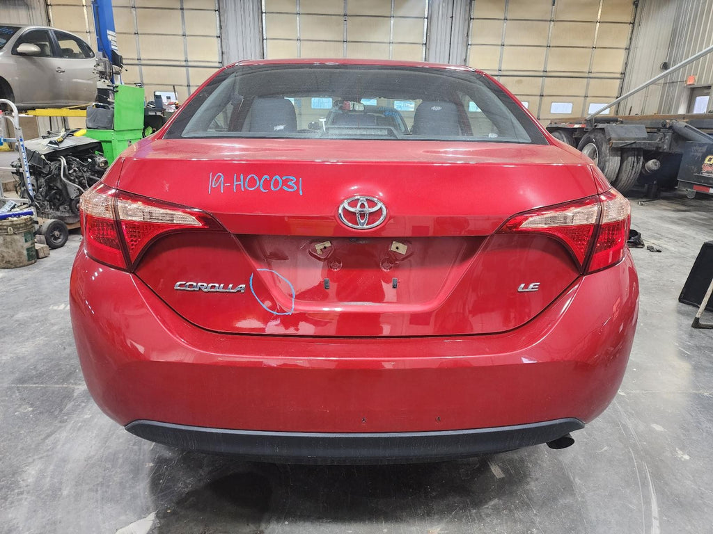 Used Left Tail Light Assembly fits: 2019 Toyota Corolla Sdn w/o LED reverse lamp
