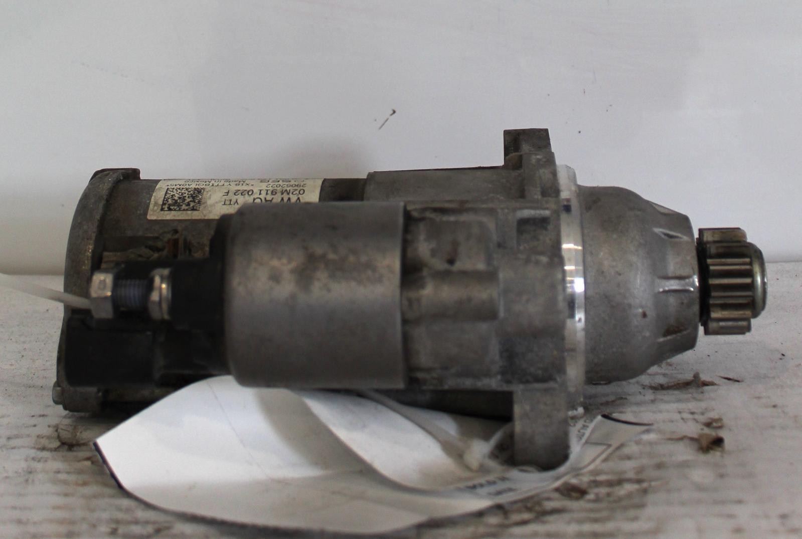 VOLKSWAGEN TIGUAN Starter Motor Bosch, ID 02M911021G 21 22 23