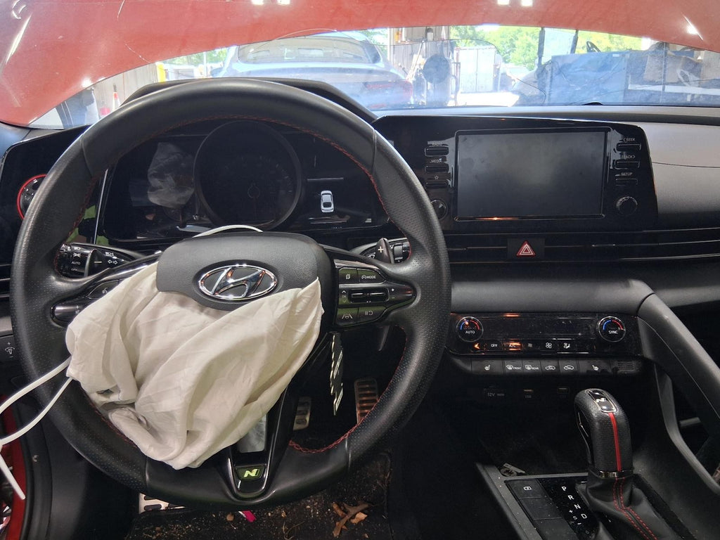 Used Front Right Suspension Strut fits: 2022 Hyundai Elantra front 1.6L turbo Fr