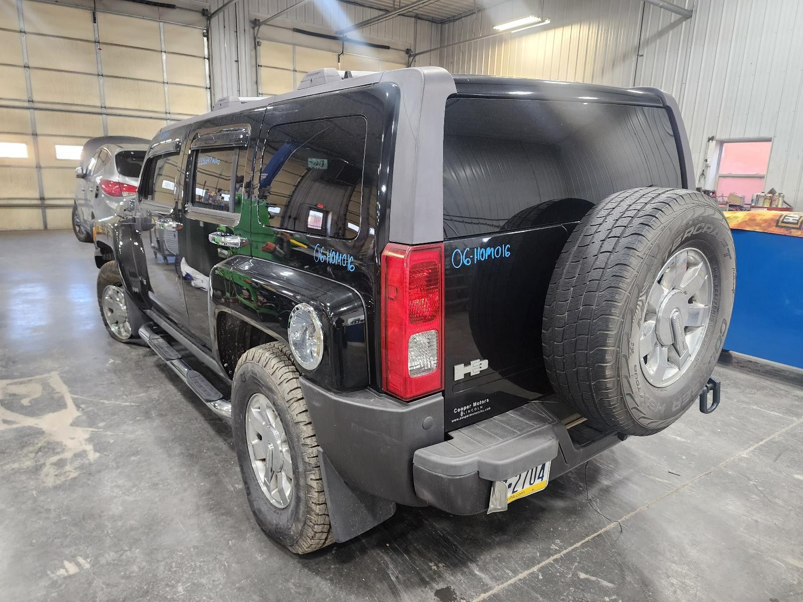 Used Windshield Wiper Motor fits: 2006 Hummer H3  Grade A