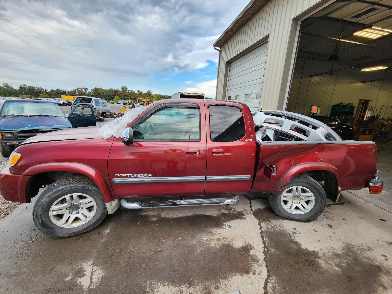 Used Right Door Mirror fits: 2004 Toyota Tundra Power exc. Limited heated Right