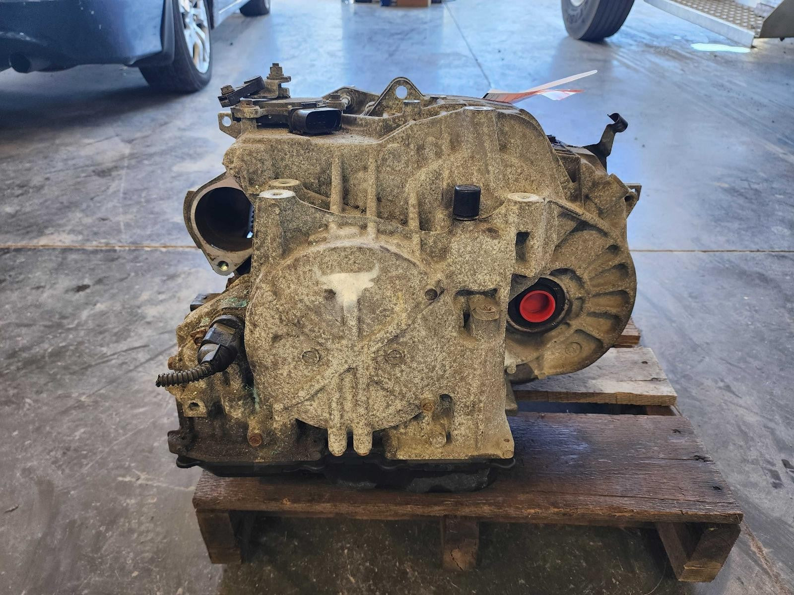 Used Automatic Transmission Assembly fits: 2011 Volkswagen Tiguan AT AWD 4Motion