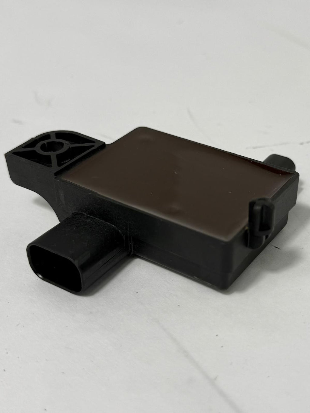 2013-2018 HYUNDAI SANTA FE RIGHT PASSENGER SEAT OCCUPANCY SENSOR OEM