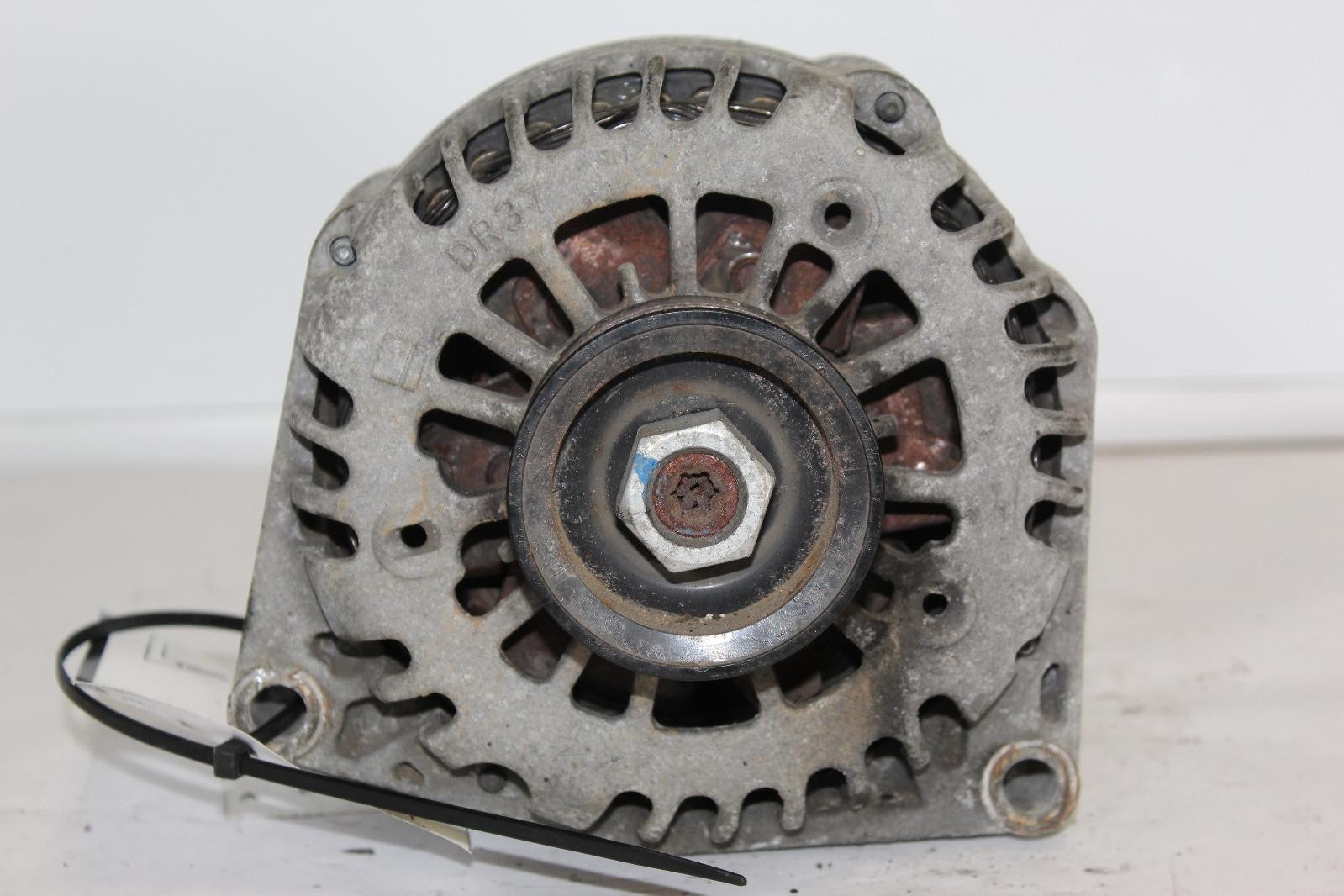 Used Alternator fits: 2011 Gmc Sierra 1500 pickup 145 amp ID 20881337 Grade A