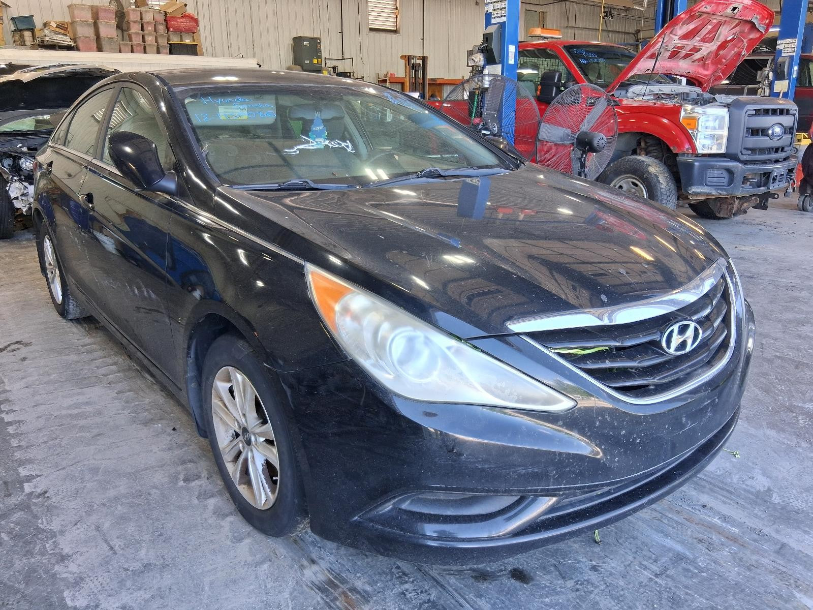 Used Windshield Wiper Motor fits: 2012 Hyundai Sonata 2.4L VIN C 8th digit Grade