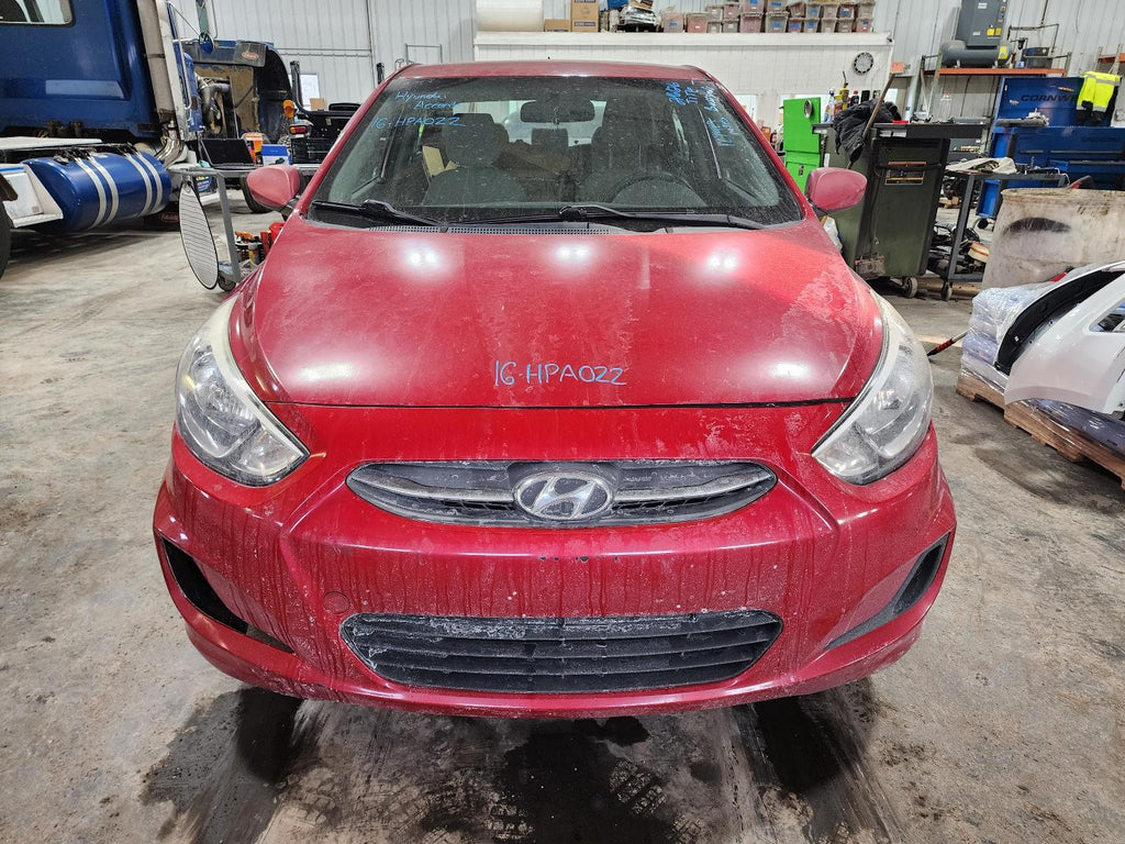 Used Left Tail Light Assembly fits: 2016 Hyundai Accent quarter panel mounted Sd