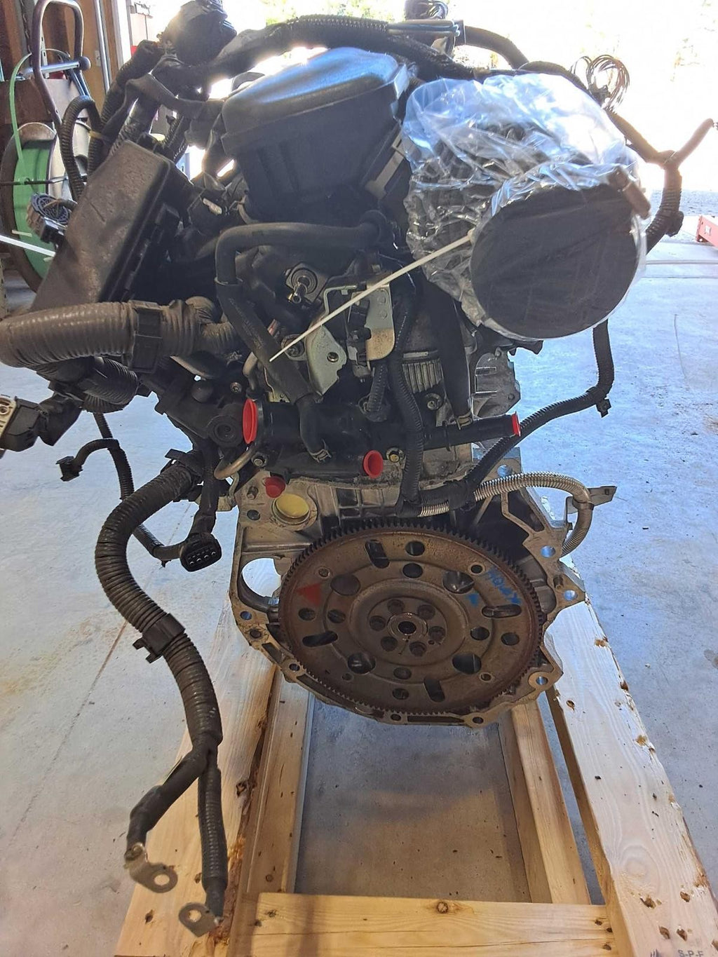Used Engine Complete Assembly fits: 2020 Nissan Rogue sport 2.0L VIN B 4th digit