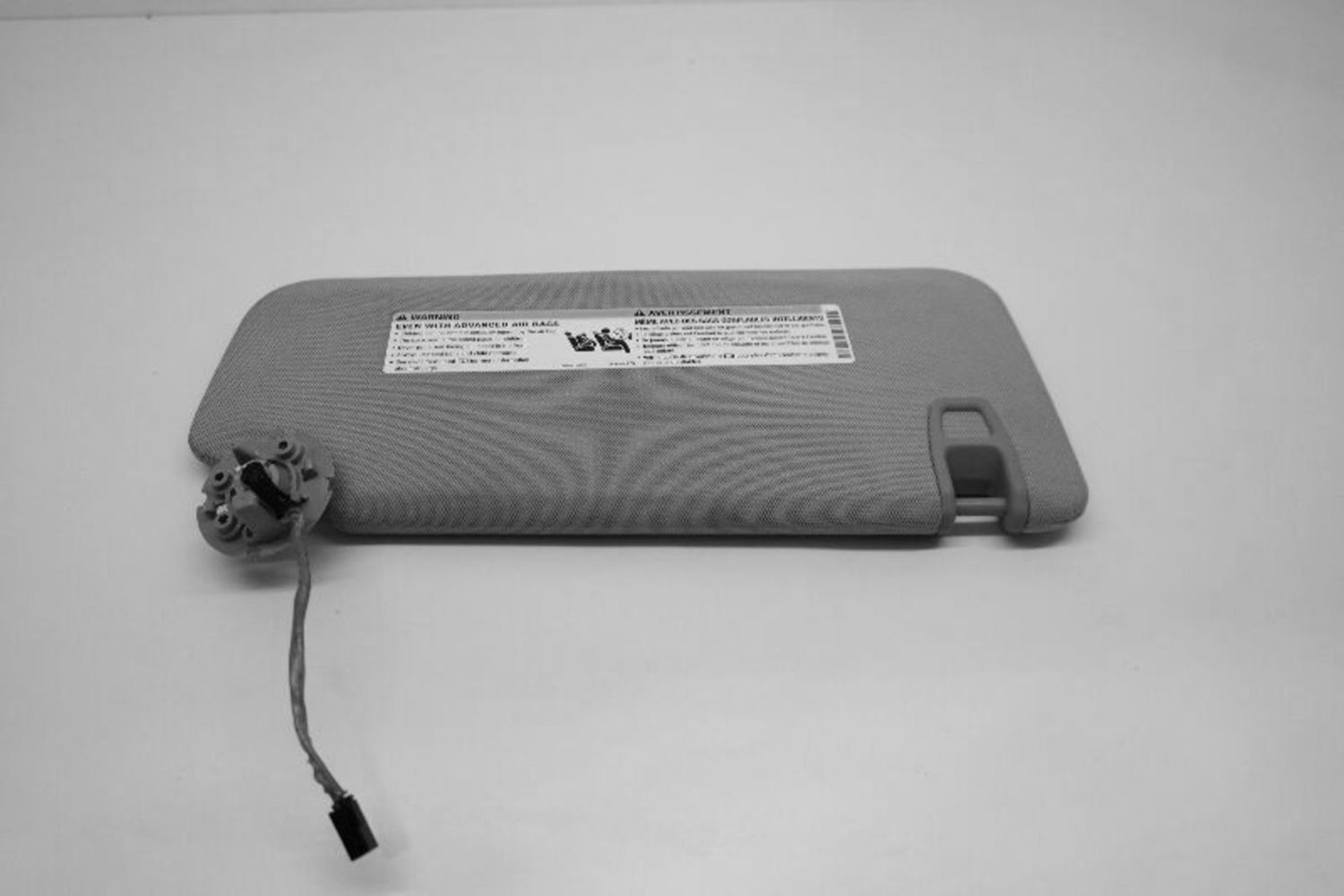 Used Left Sun Visor fits: 2017 Chevrolet Equinox Left Grade A