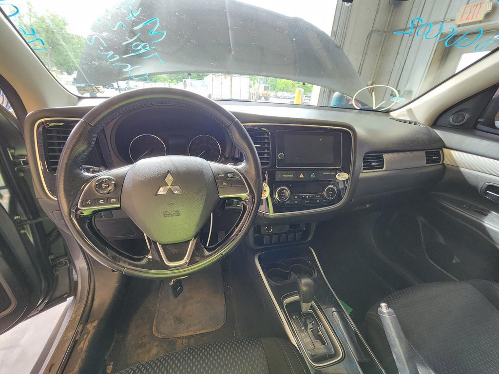 Used Front Center Interior Rear View Mirror fits: 2018 Mitsubishi Outlander Fron