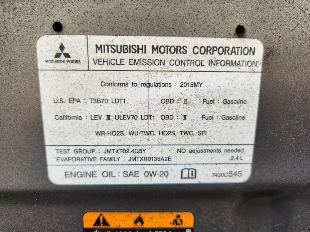 Used Front Center Interior Rear View Mirror fits: 2018 Mitsubishi Outlander Fron
