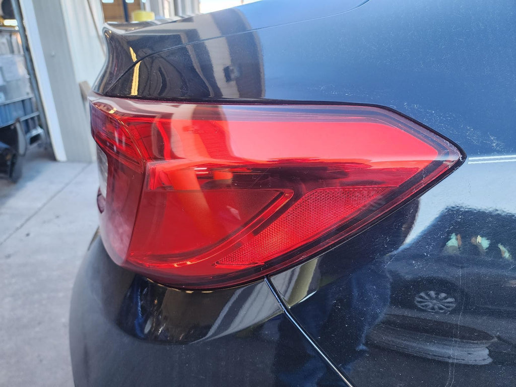 2018-2022 HONDA ACCORD TAILLIGHT RIGHT SIDE QUARTER PANEL MOUNTED OEM