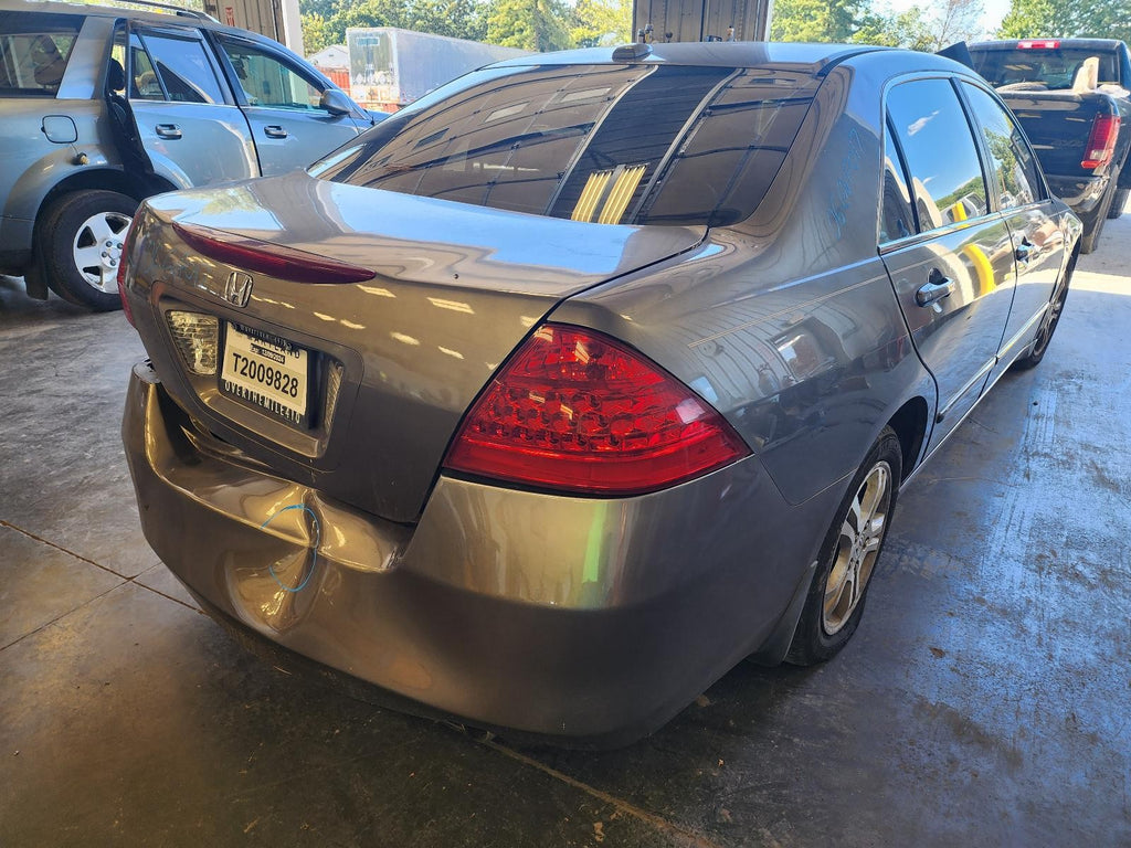 Used Right Sun Visor fits: 2006 Honda Accord w/illumination US built Right Grade