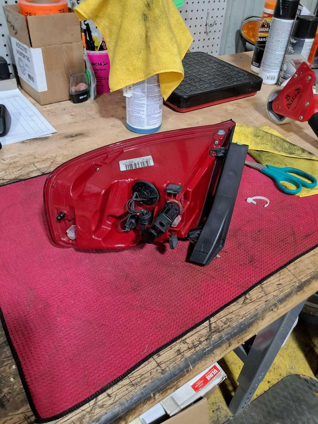 Used Left Tail Light Assembly fits: 2014 Audi A4 Sdn LED opt 8SL quarter panel m