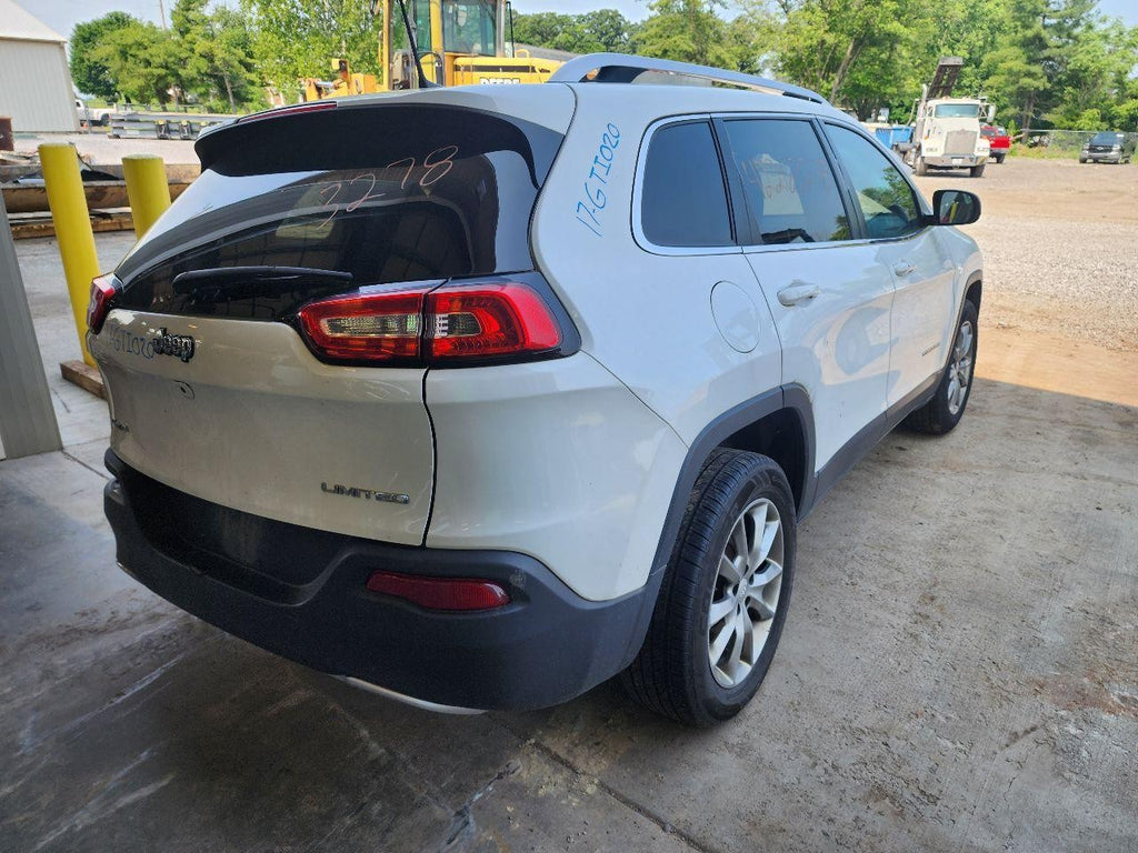 Used A/C Compressor fits: 2017 Jeep Cherokee 2.4 Grade B