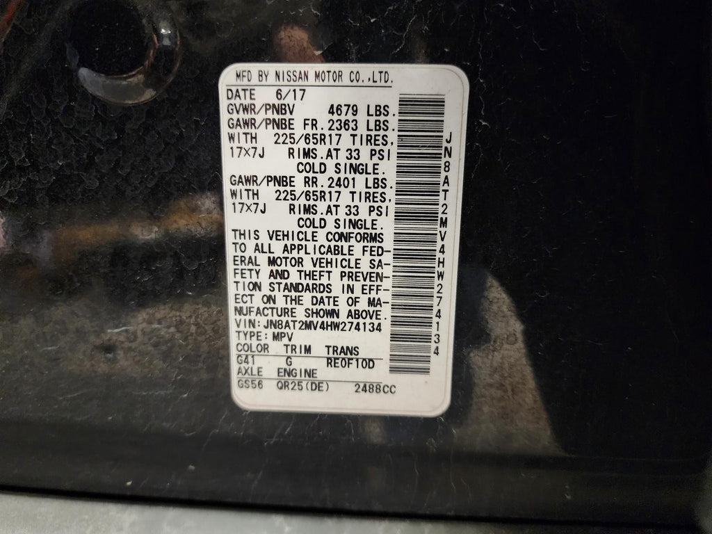 Used Front Center Interior Rear View Mirror fits: 2017 Nissan Rogue w/o automati