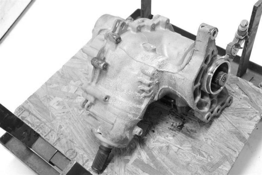 Used Transfer Case Assembly fits: 2016 Jeep Cherokee Sdn single speed Grade A