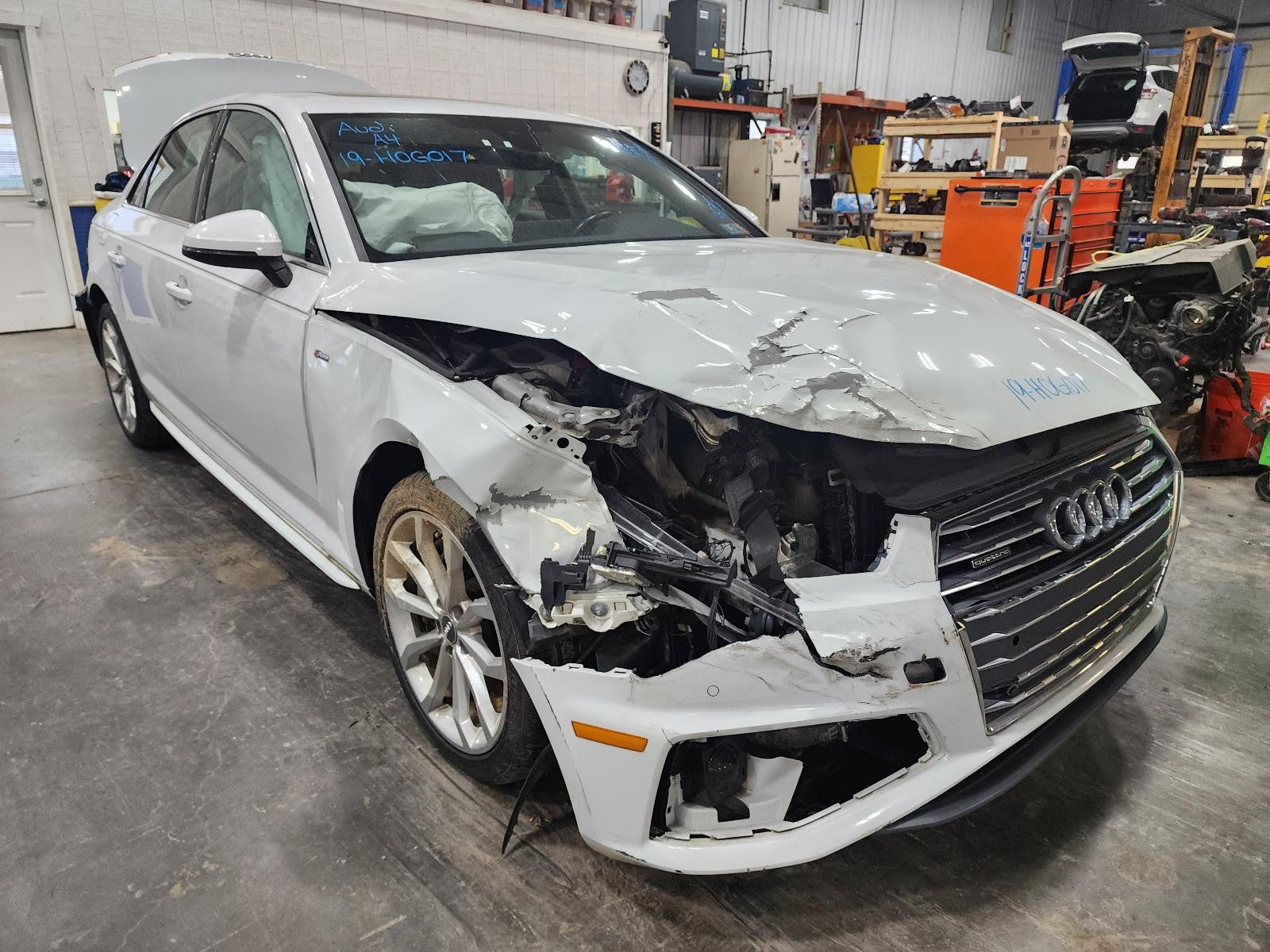 Used Alternator fits: 2019 Audi A4  Grade A