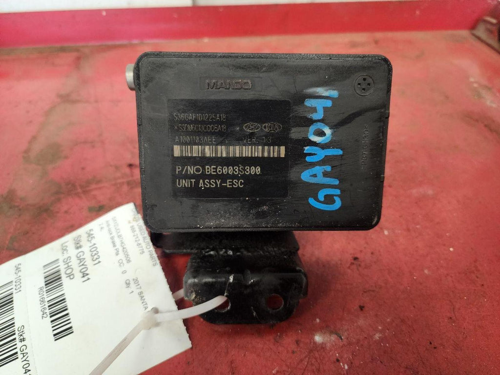 HYUNDAI SANTA FE Anti-Lock Brake Part (actuator and pump assembly), SWB (Sport
