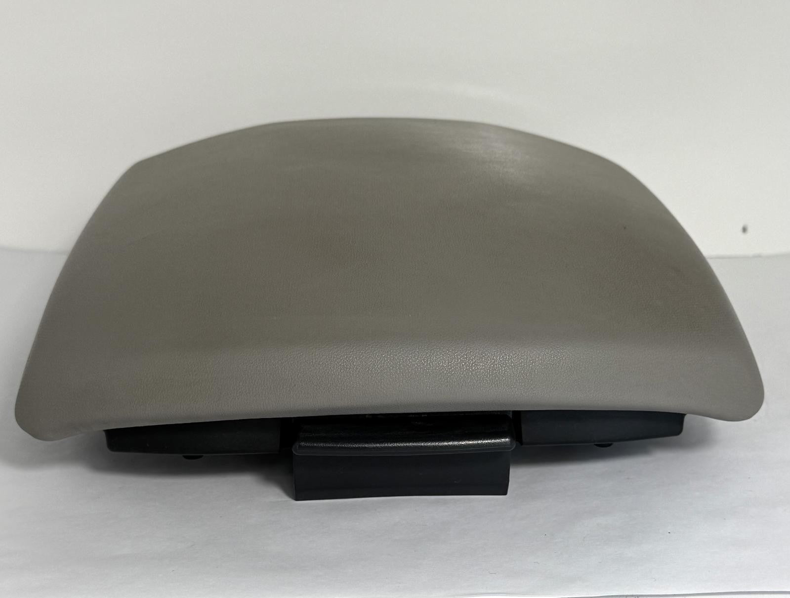 2009-2015 HONDA PILOT CENTER CONSOLE LID ARM REST OEM