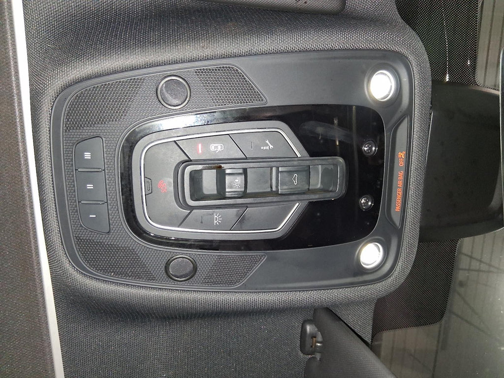 Used Front Upper Center Console fits: 2018 Audi A5 Coupe roof power sunroof w/em
