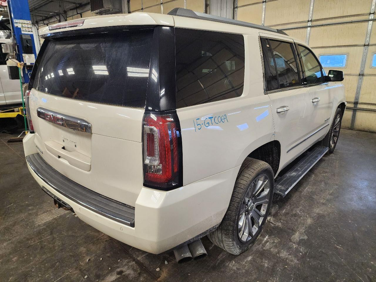 Used Rack and Pinion Assembly fits: 2015 Gmc Yukon Power Rack and Pinion Grade B