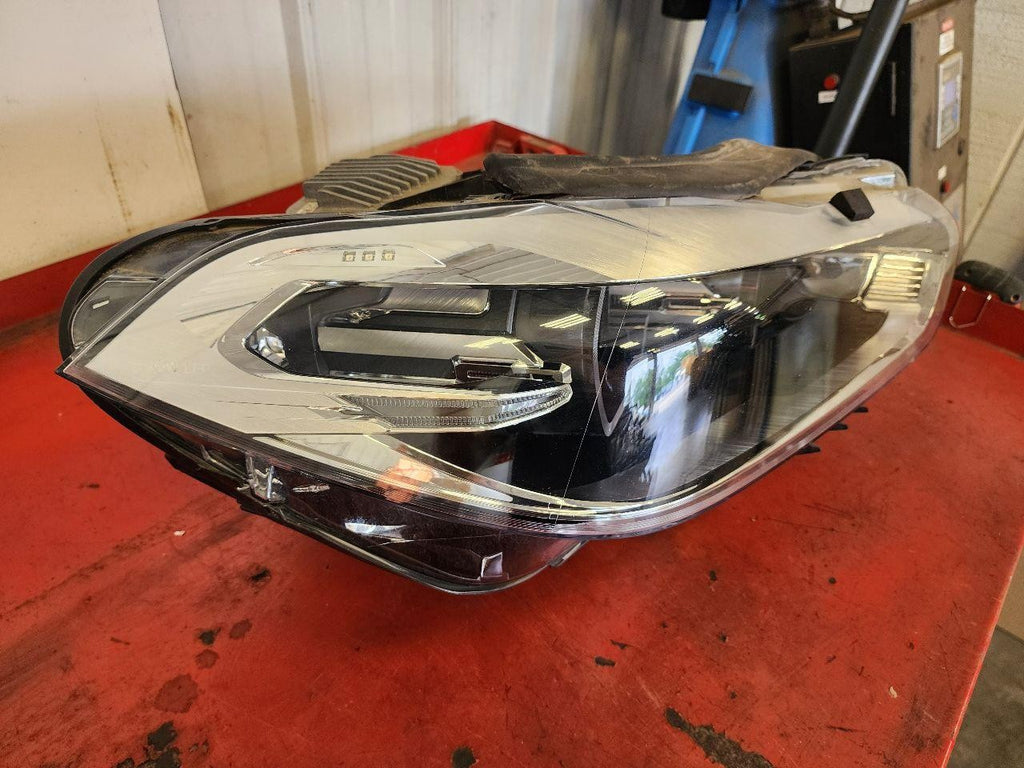 Used Right Headlight Assembly fits: 2022 Bmw X2 LED w/adaptive Right Grade A