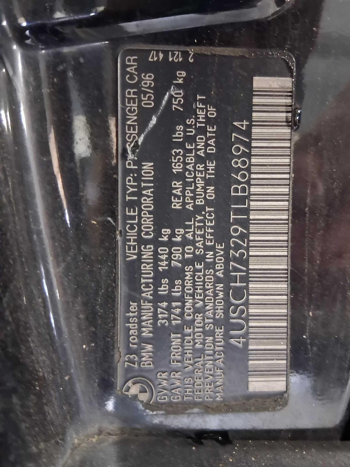 Used Air Cleaner Assembly fits: 1996 Bmw Z3  Grade A