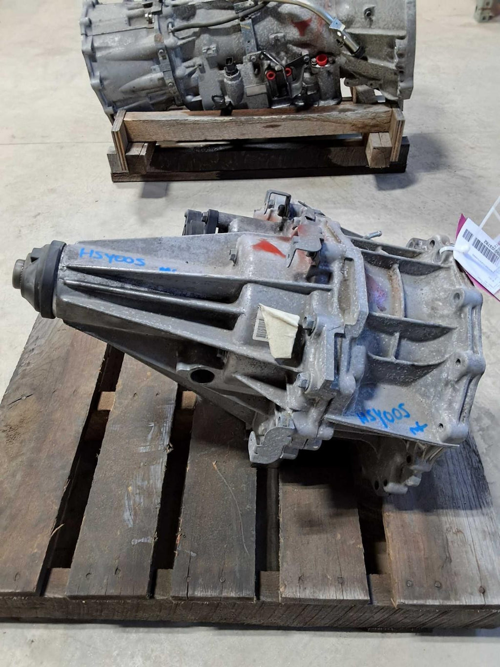 Used Transfer Case Assembly fits: 2019 Nissan Frontier w/power split bench seat