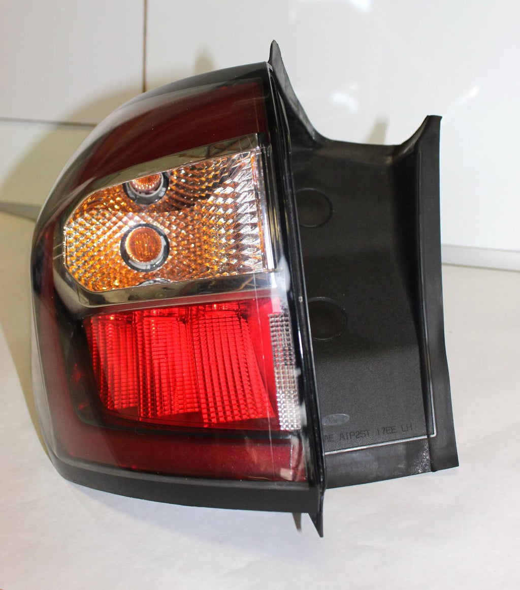 FORD ESCAPE L Taillight quarter panel mounted, bright red lens, L. 17 18