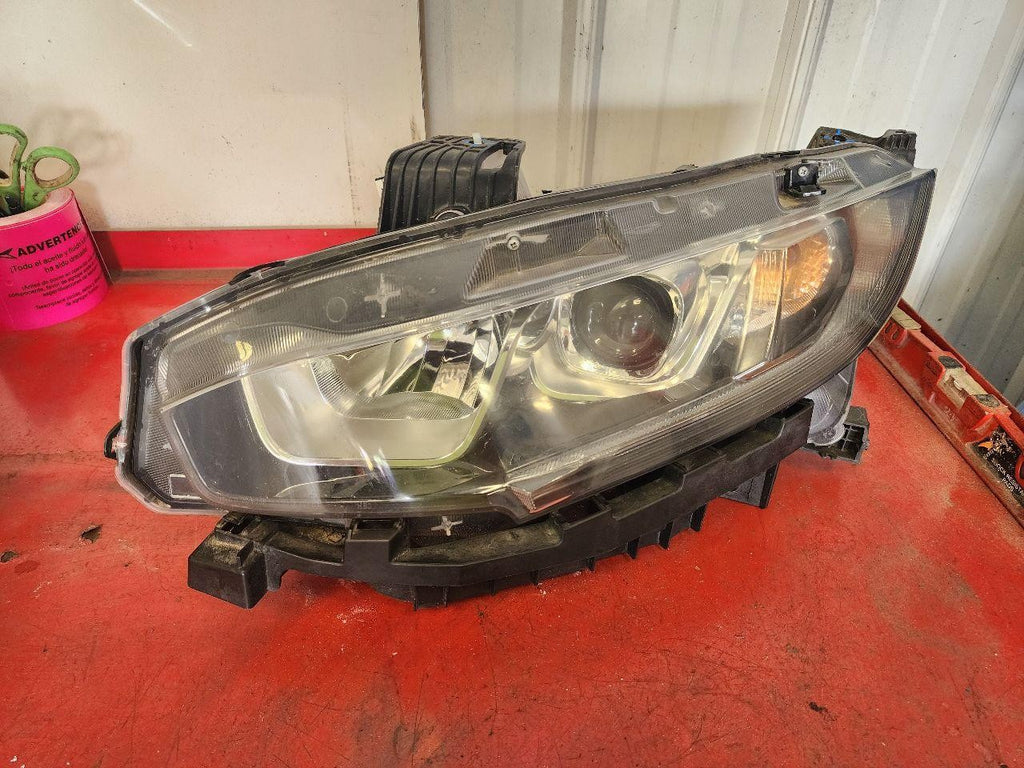 Used Left Headlight Assembly fits: 2018 Honda Civic halogen Left Grade A