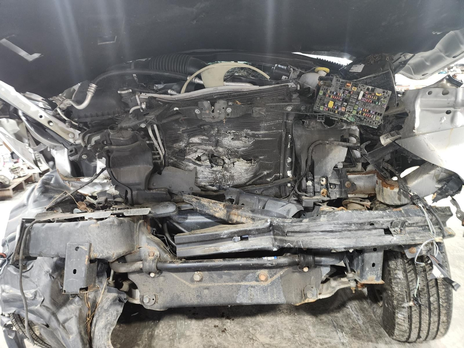 Used Front Right Door Window Regulator Front fits: 2017 Ram Dodge 1500 pickup Cr