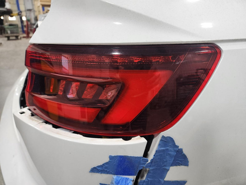 Used Right Tail Light Assembly fits: 2019 Audi A4 quarter panel mounted Right Gr