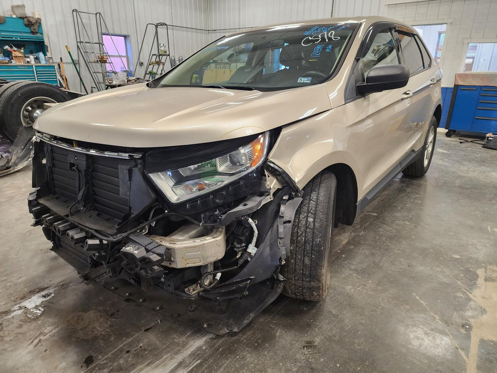 Used Left Sun Visor fits: 2018 Ford Edge illuminated w/o sunroof L. w/o garage d