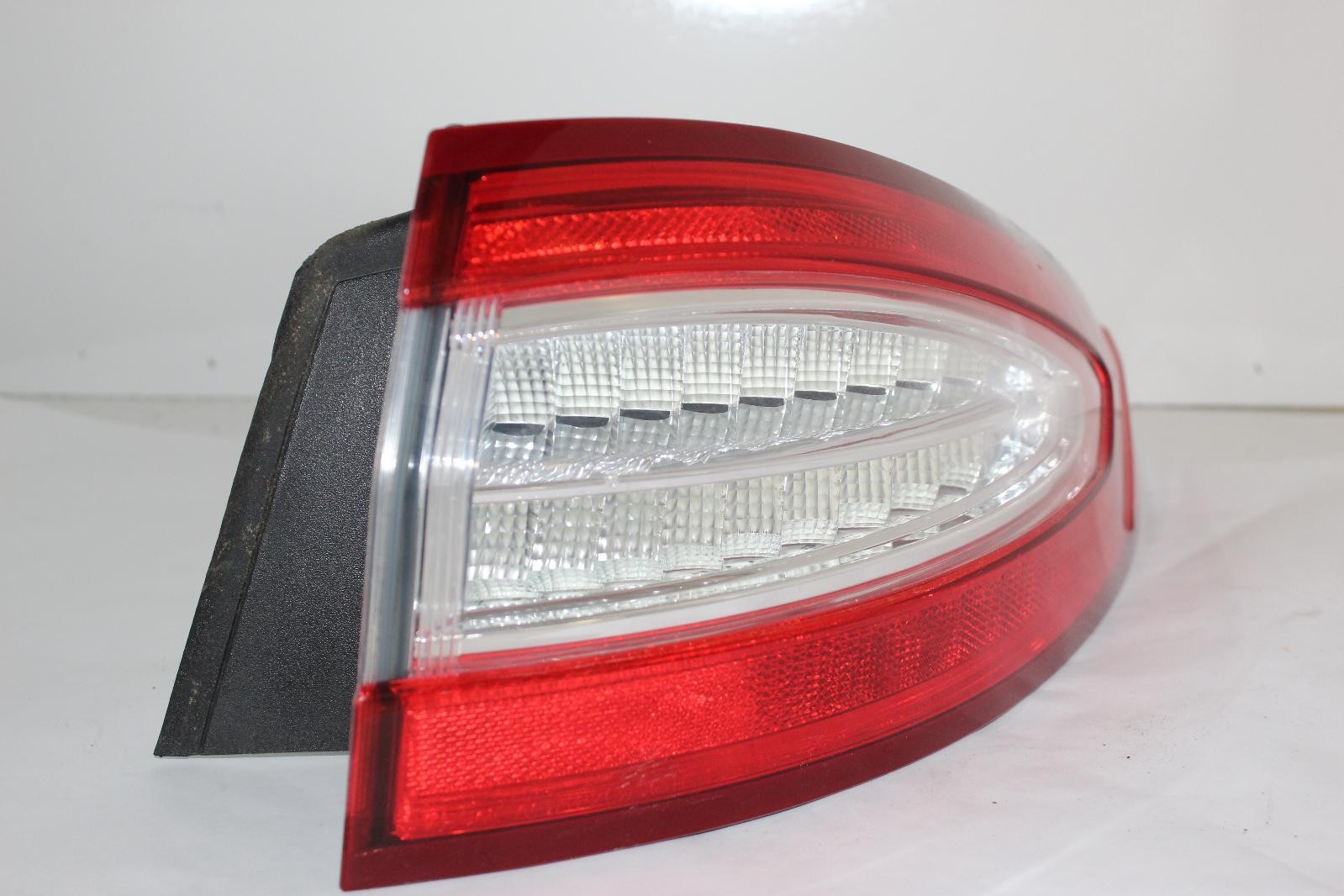 FORD FUSION R Taillight quarter panel mounted (LED), SE, R. 13 14 15 16