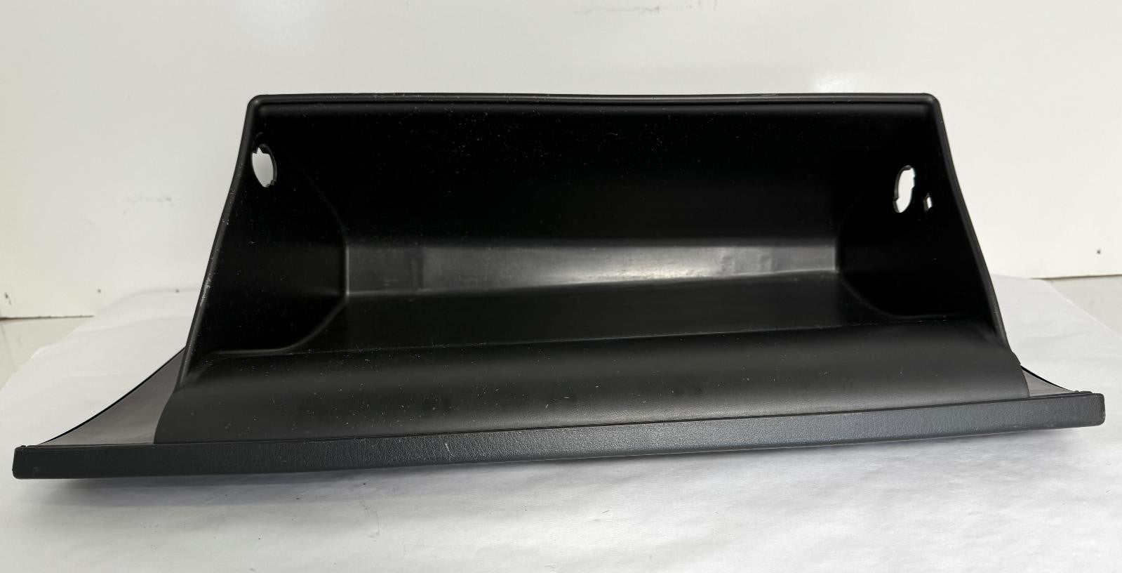 2011-2015 KIA SORENTO GLOVE BOX STORAGE COMPARTMENT DOOR OEM