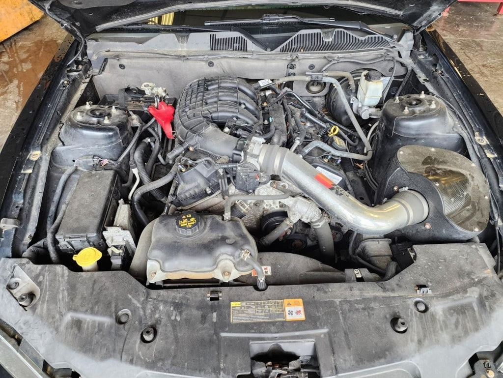 Used Air Cleaner Assembly fits: 2012 Ford Mustang 3.7 Grade A
