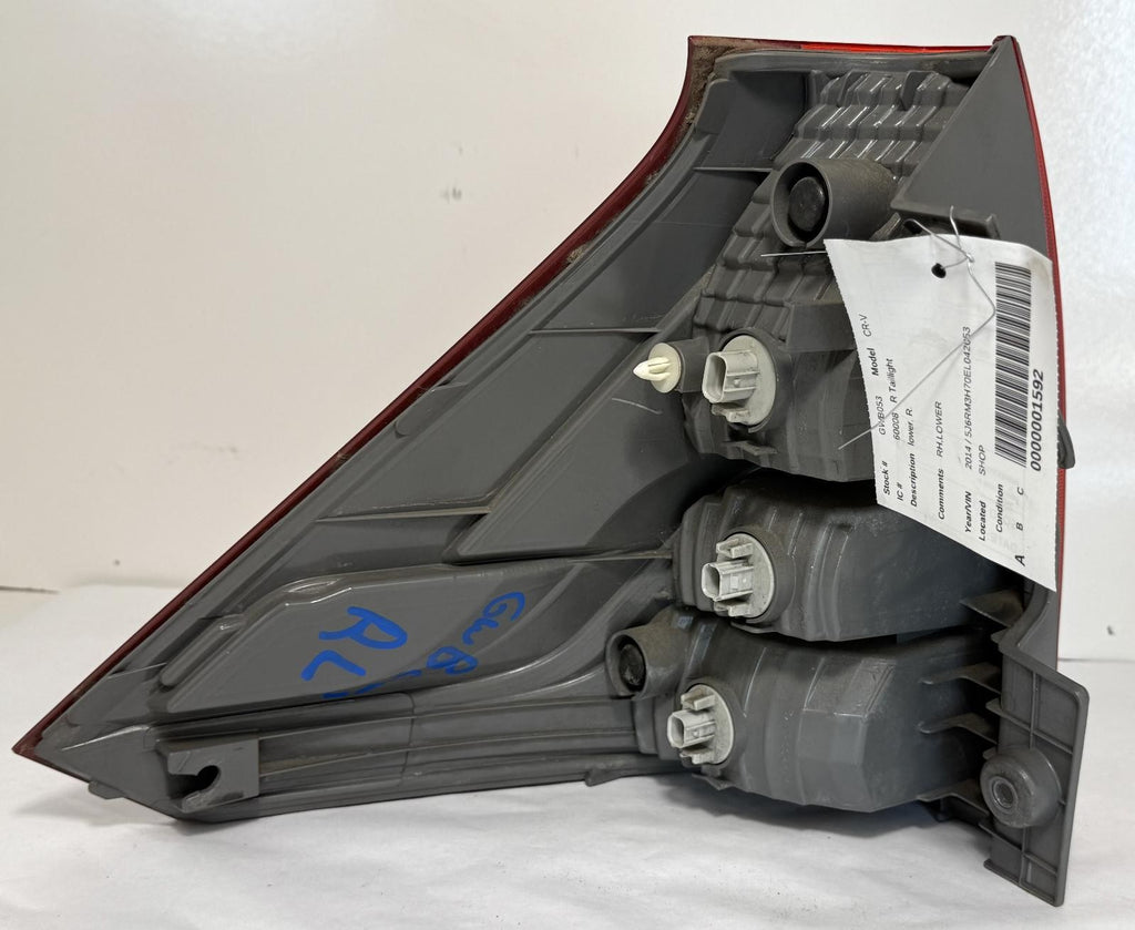 2012-2014 HONDA CR-V R TAILLIGHT RIGHT PASSENGER SIDE LOWER OEM
